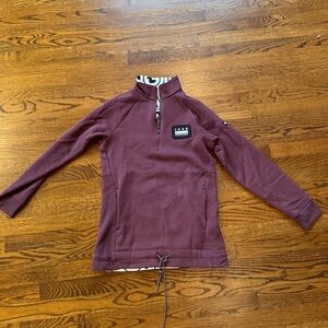 Size XS women’s Columbia burgundy quarter zip